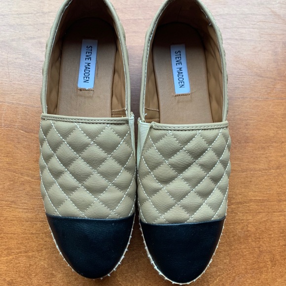 Steve Madden - Picture 2 of 3